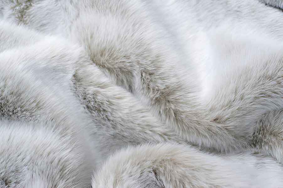how to stop a faux fur blanket from shedding
